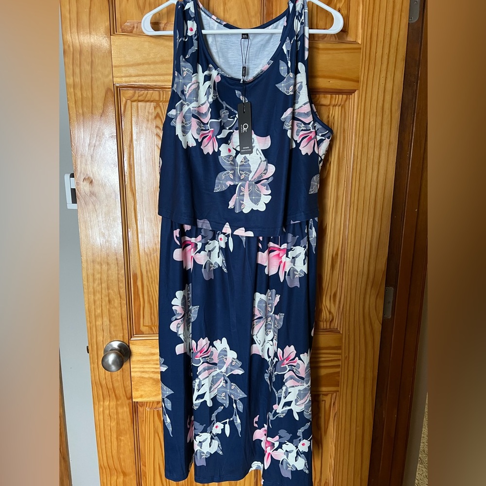Women’s Floral Maternity/Breastfeeding Dress XXL
